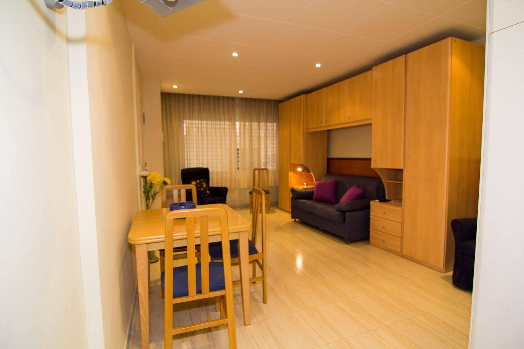 Agi Sant Antoni Roses Exterior foto