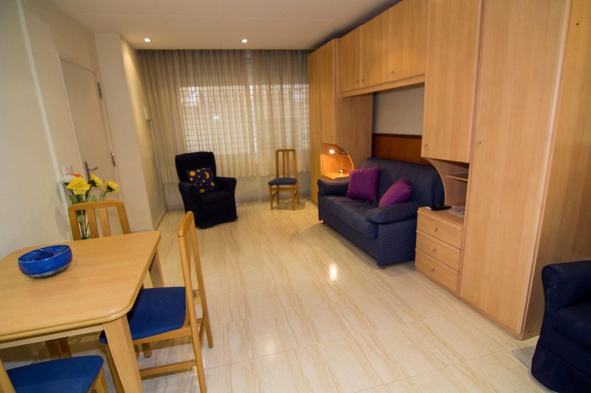 Agi Sant Antoni Roses Exterior foto