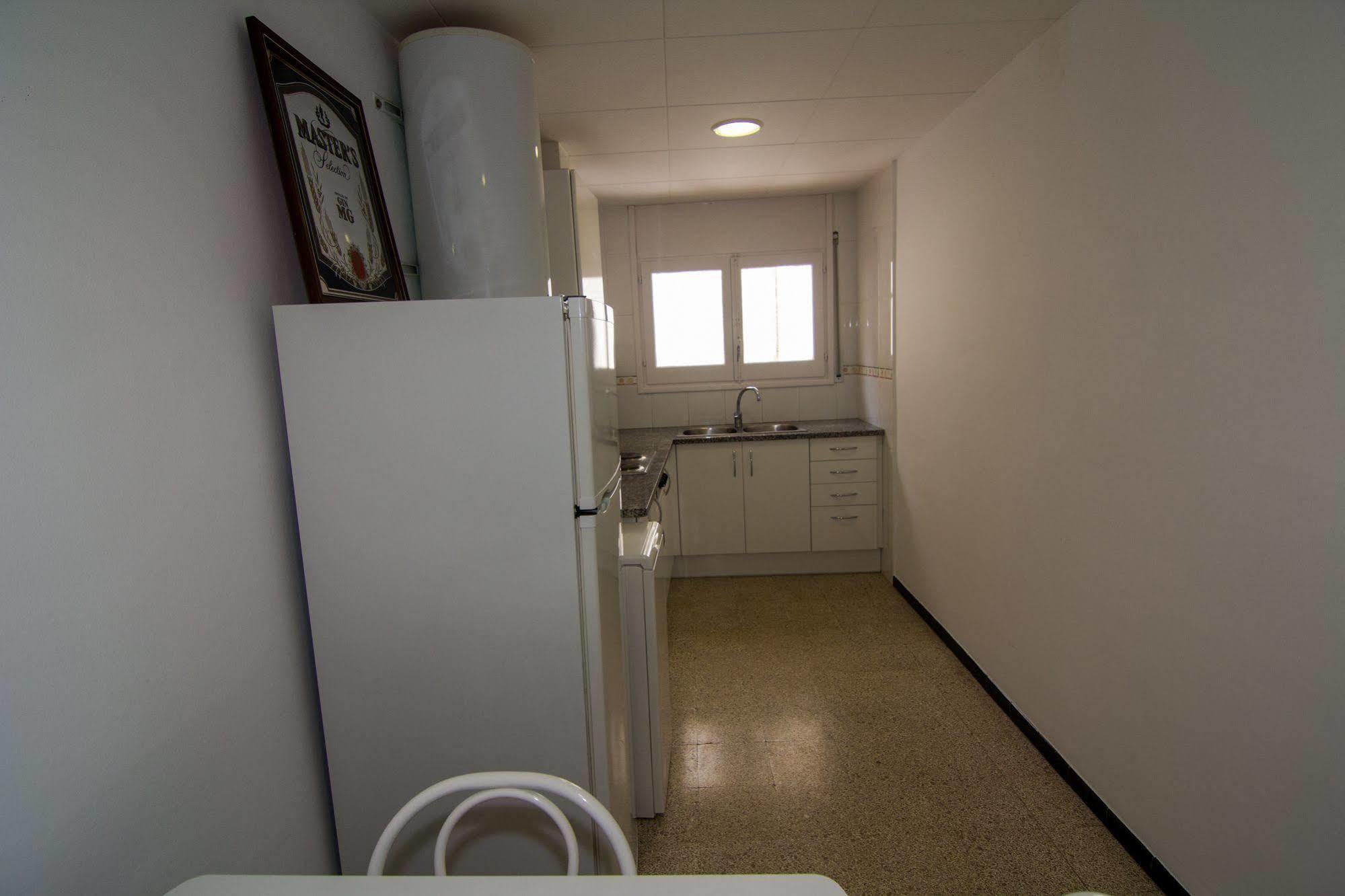 Agi Sant Antoni Roses Exterior foto