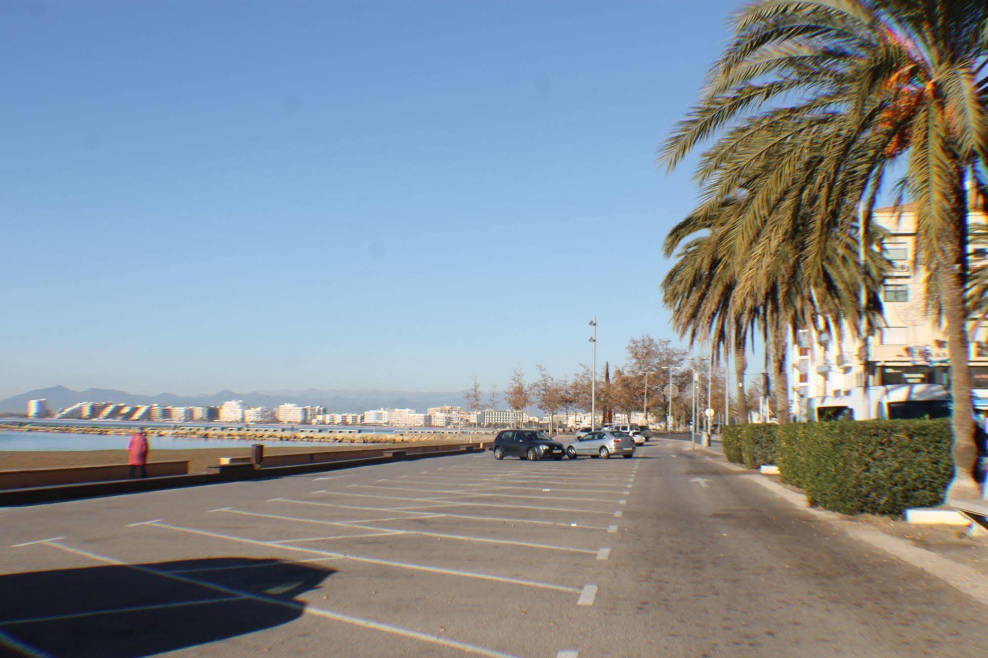 Agi Sant Antoni Roses Exterior foto
